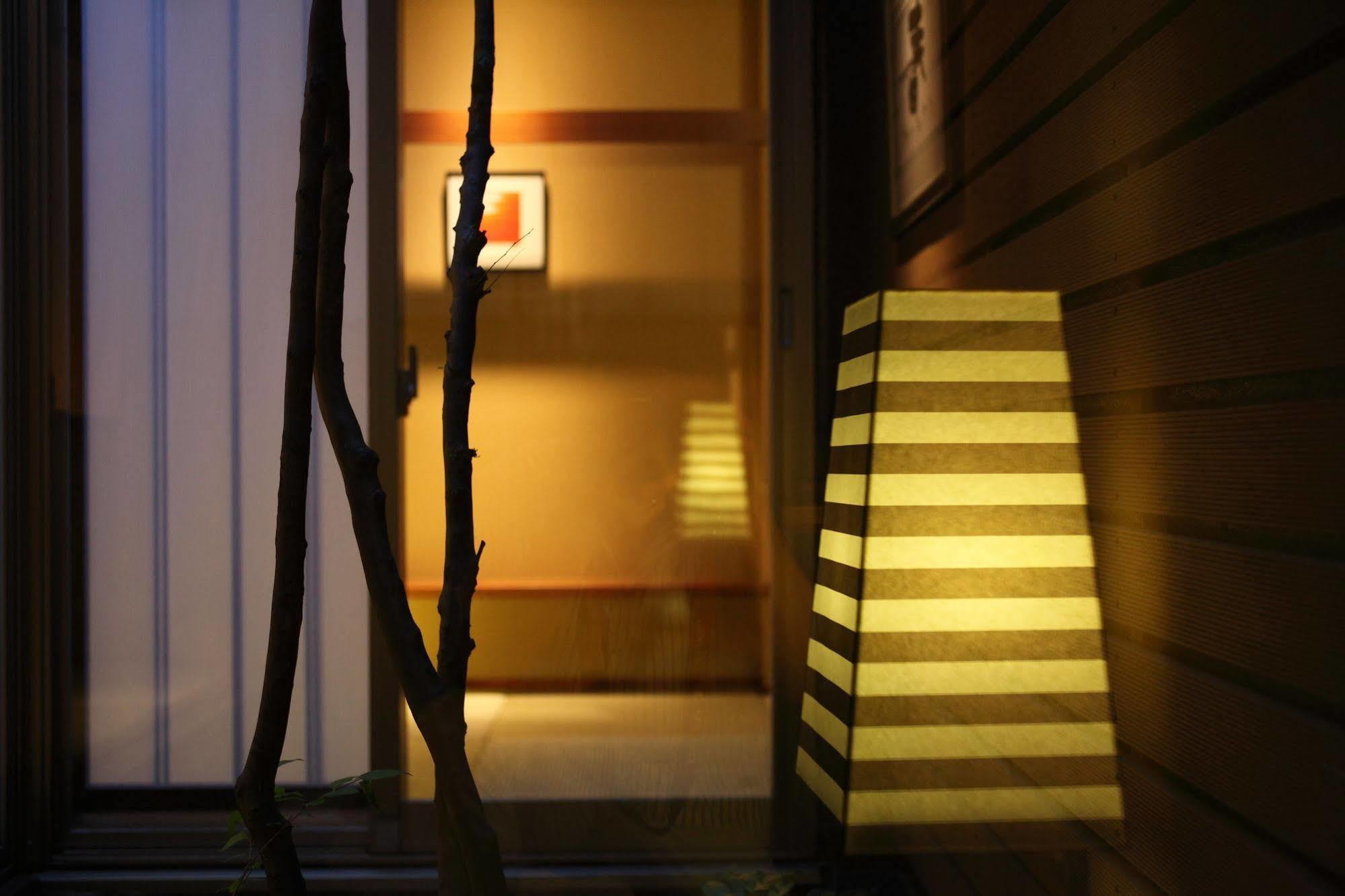 Amane Resort Seikai Бепу Екстериор снимка A traditional Japanese house